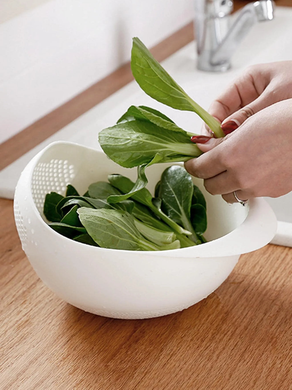 Everyday Kitchen Drain Bowl